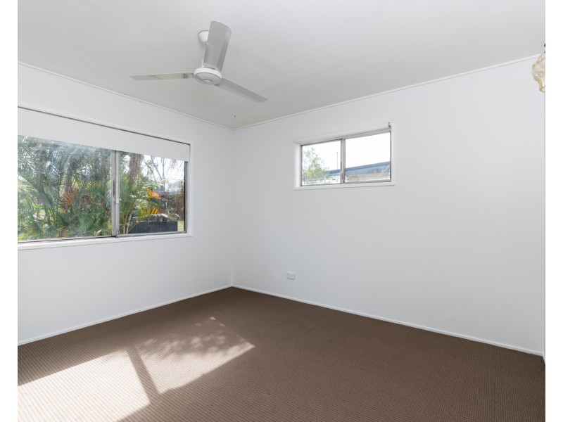 31 Myra Street, Kingston QLD 4114