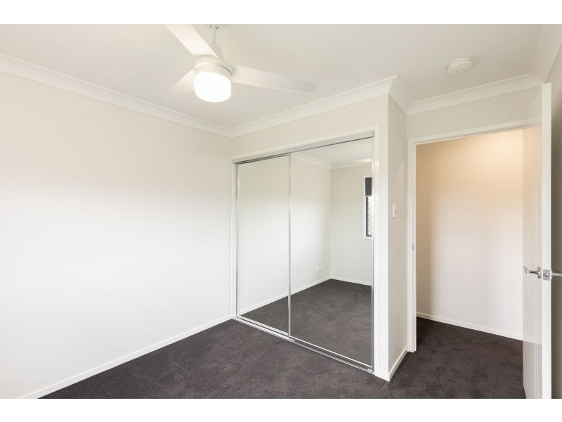 2/8 Highlands Street, Yarrabilba QLD 4207