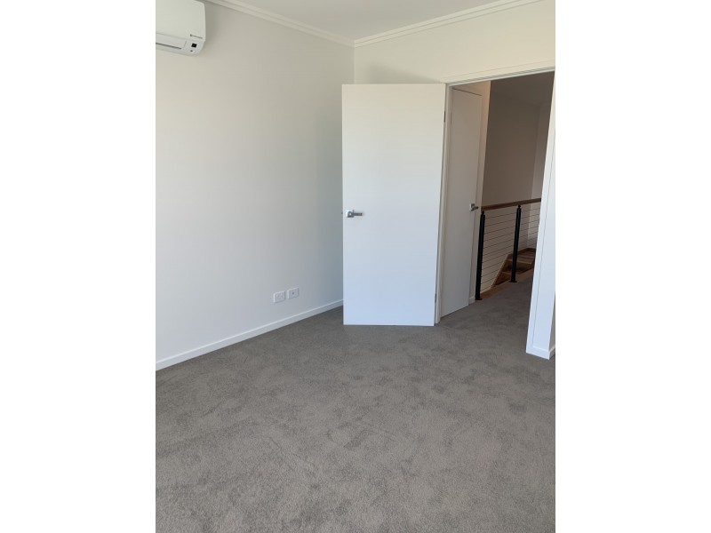 49 Florabella Drive, Robina QLD 4226