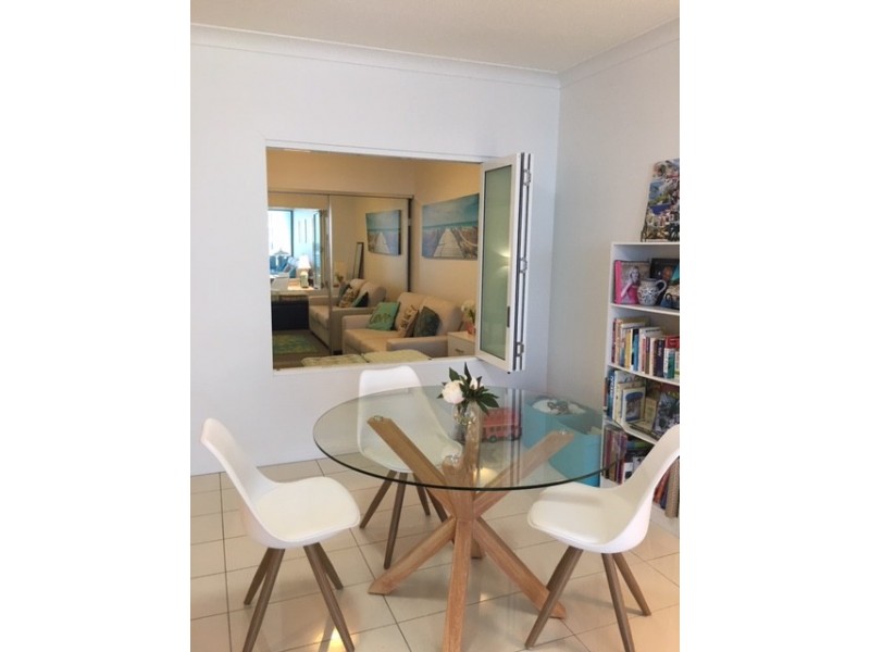 604/20 Labrador Street, Labrador QLD 4215