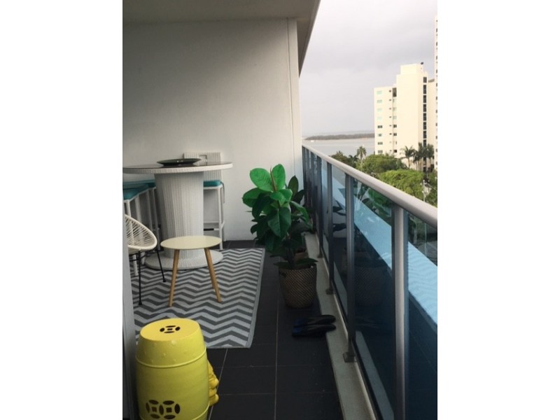 604/20 Labrador Street, Labrador QLD 4215