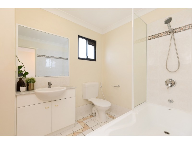 57/55 HARRIES RD, Coorparoo QLD 4151