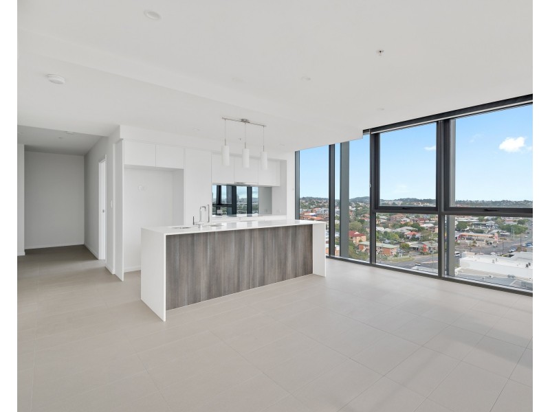 31501/300 Old Cleveland rd, Coorparoo QLD 4151