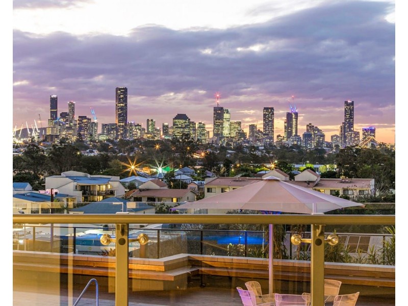 31501/300 Old Cleveland rd, Coorparoo QLD 4151