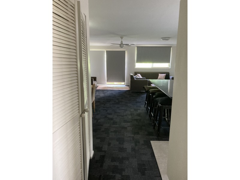 1/15 Leonard Avenue, Surfers Paradise QLD 4217