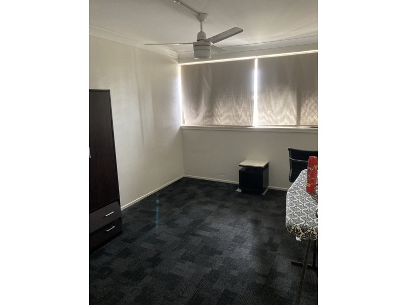 1/15 Leonard Avenue, Surfers Paradise QLD 4217