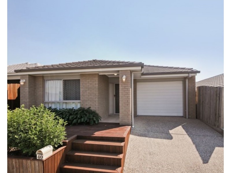 40 Leigh Crescent, Dakabin QLD 4503