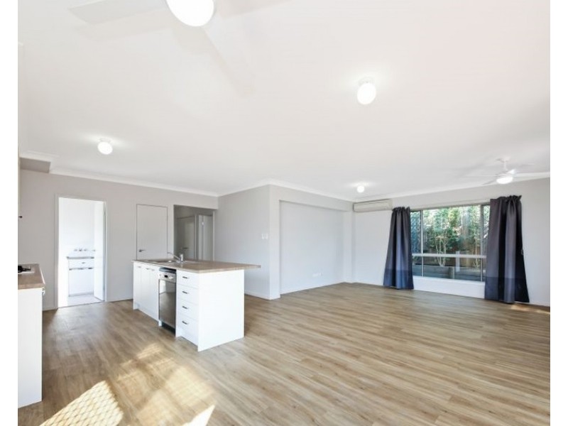 40 Leigh Crescent, Dakabin QLD 4503