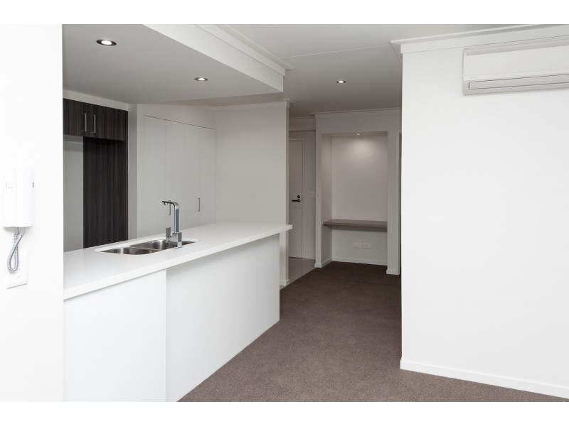 1001/35 MCDOUGALL, Milton QLD 4064