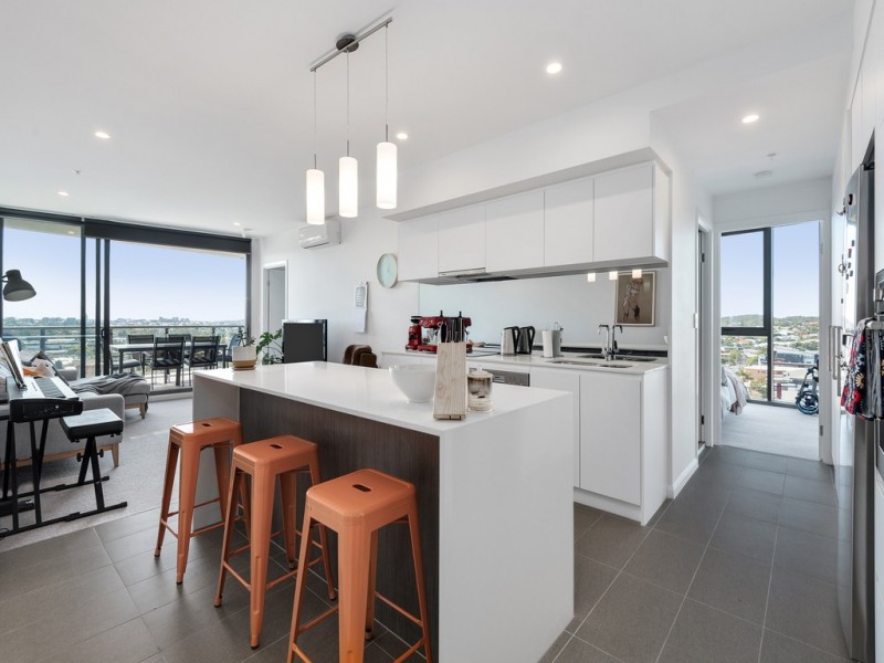 11105/300 Old Cleveland rd, Coorparoo QLD 4151