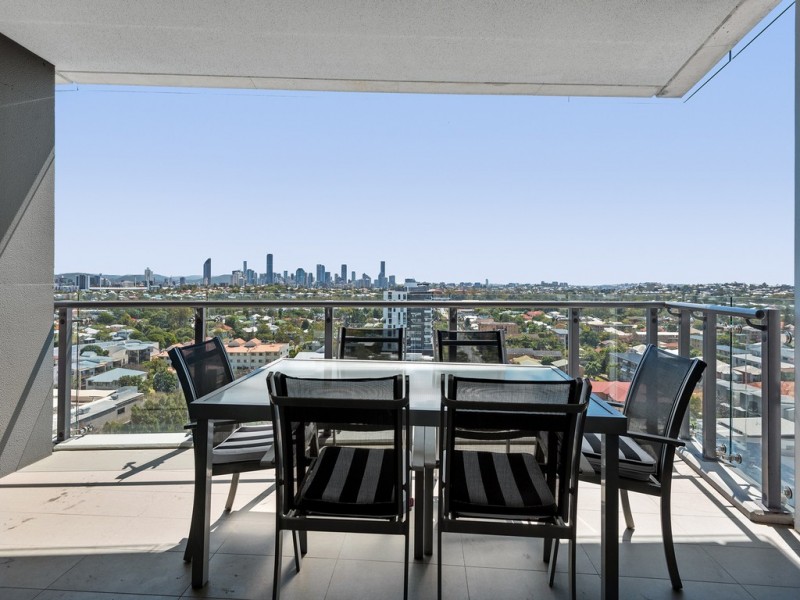 11105/300 Old Cleveland rd, Coorparoo QLD 4151