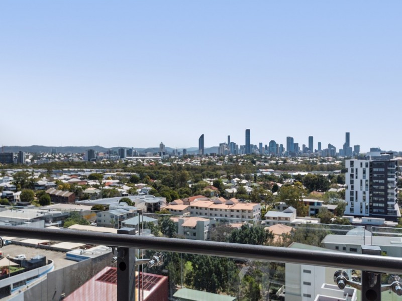 11105/300 Old Cleveland rd, Coorparoo QLD 4151