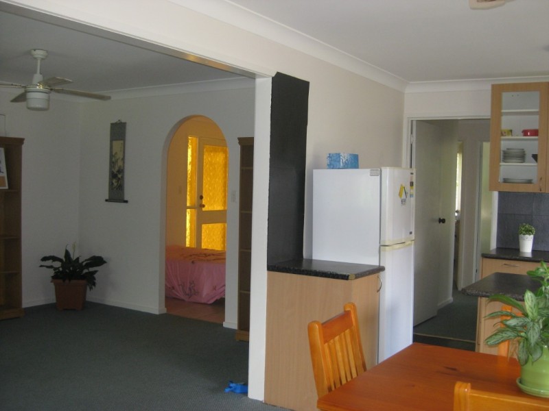 104 KUMBARI AVENUE, Labrador QLD 4215