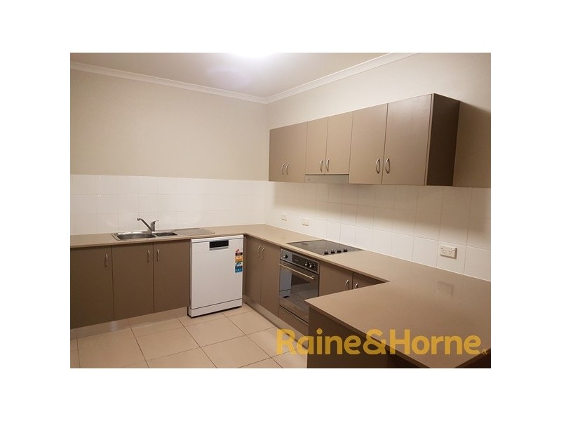 U005 / 92 – 98 Digger St, Cairns City QLD 4870