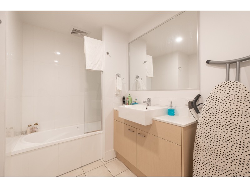 401/27 Nundah Street, Nundah QLD 4012