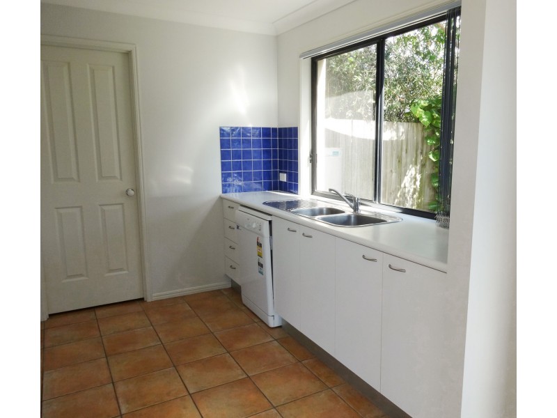 11 Federation Street, Wynnum West QLD 4178