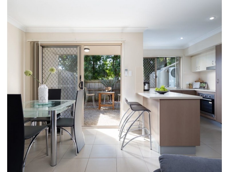 6/6 Canton Court, Manly West QLD 4179