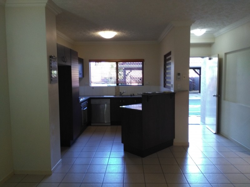 F / 2-8 Rigg Street, Woree QLD 4868
