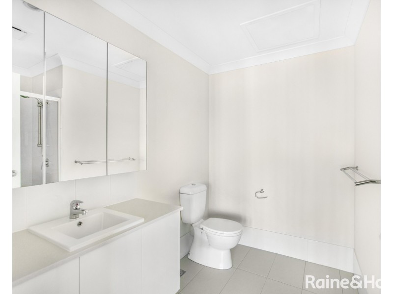 81/188 Gainsborough Drive, Pimpama QLD 4209