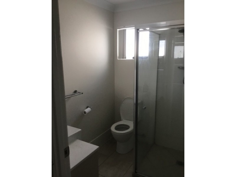 8/2 Lakes Entrance Drive, Springfield Lakes QLD 4300