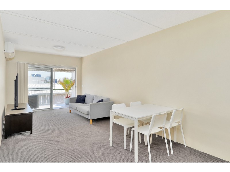 8 Terrace Street, Toowong QLD 4066