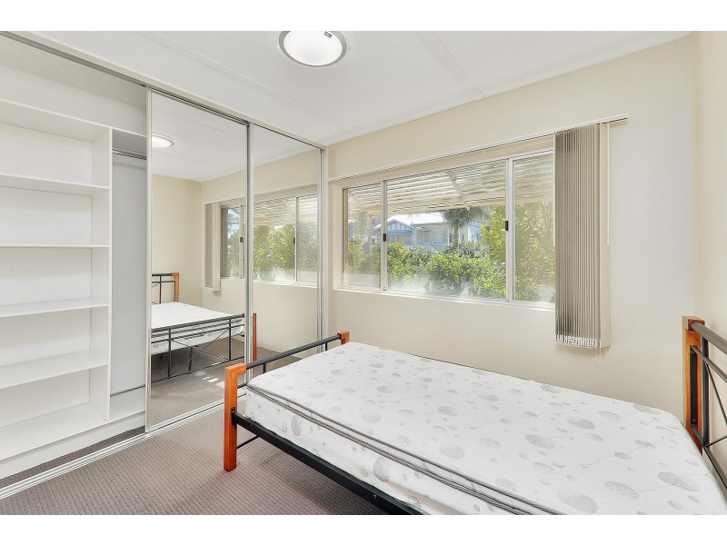 8 Terrace Street, Toowong QLD 4066