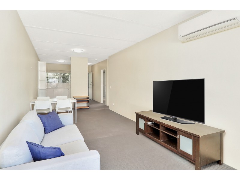 8 Terrace Street, Toowong QLD 4066