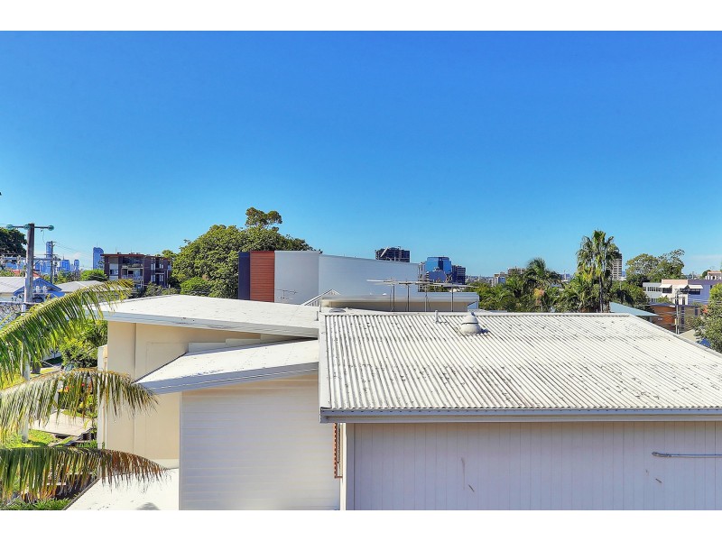 8 Terrace Street, Toowong QLD 4066