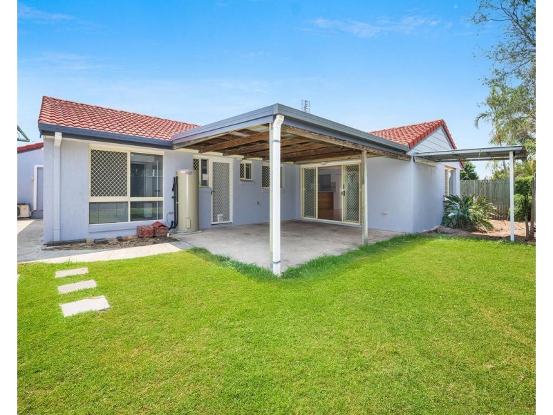 52 Marawa Drive, Parrearra QLD 4575
