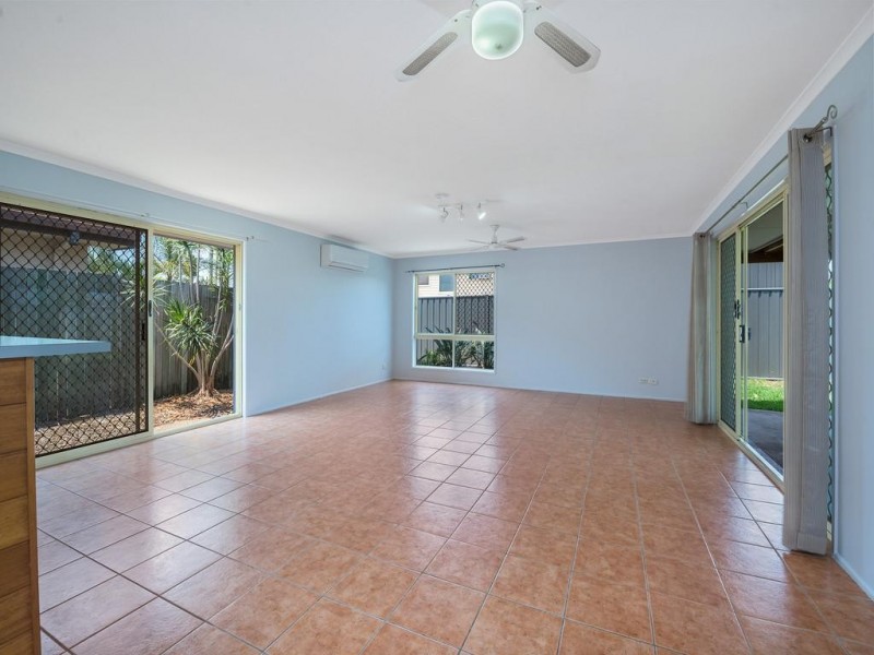 52 Marawa Drive, Parrearra QLD 4575