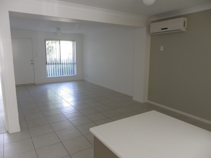 XZ/99 Peverell Street, Hillcrest QLD 4118
