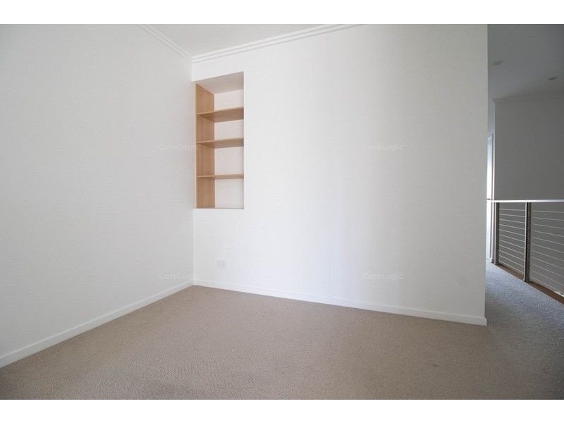 16 Brooklyn Crescent, Robina QLD 4226