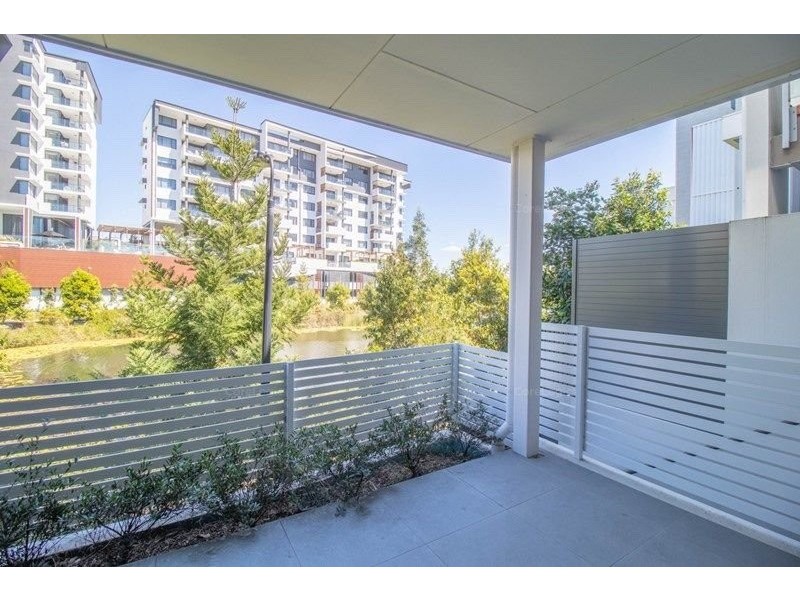 16 Brooklyn Crescent, Robina QLD 4226