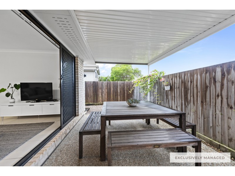 33 Severn Crescent, North Lakes QLD 4509