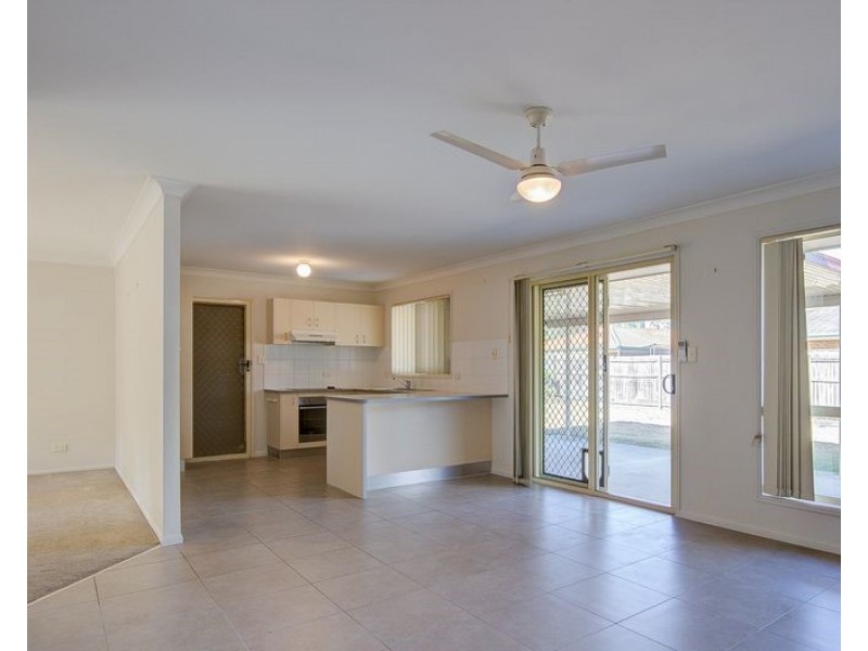116 High Road, Waterford QLD 4133