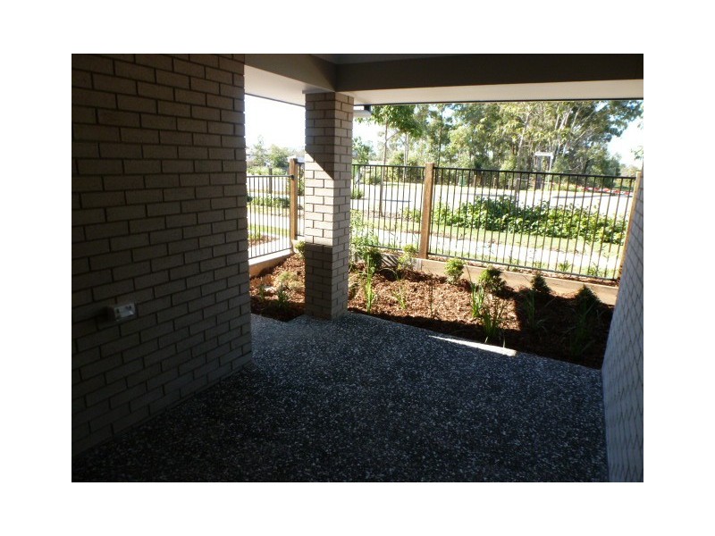 55/86 Carselgrove Ave, Fitzgibbon QLD 4018