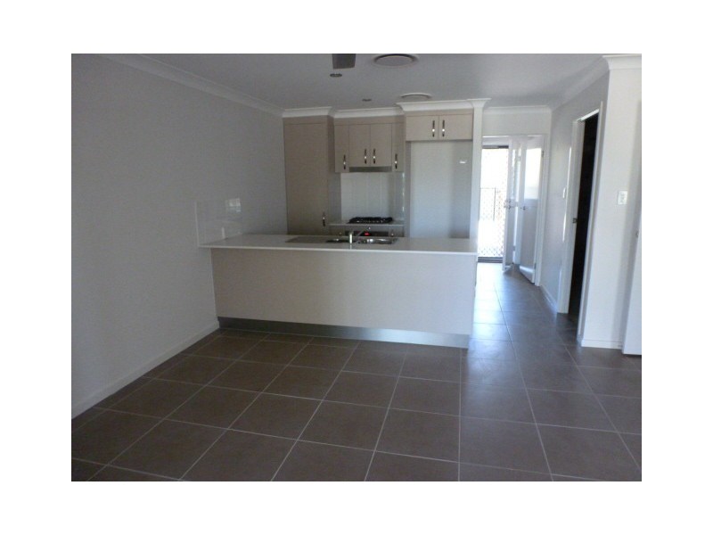 55/86 Carselgrove Ave, Fitzgibbon QLD 4018