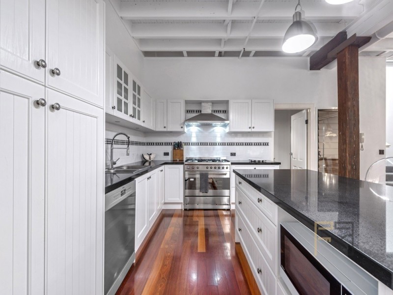 92/54 Vernon Terrace, Teneriffe QLD 4005