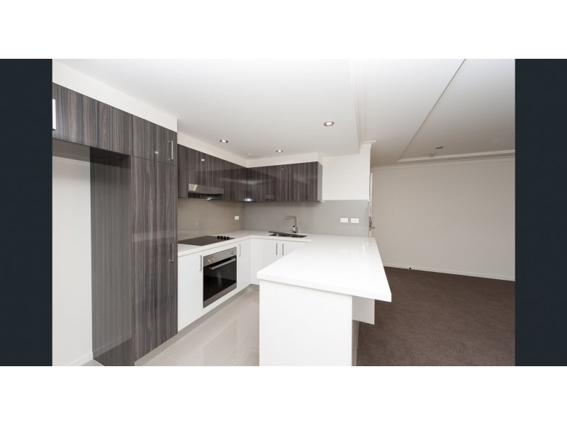 905/35 MCDOUGALL, Milton QLD 4064