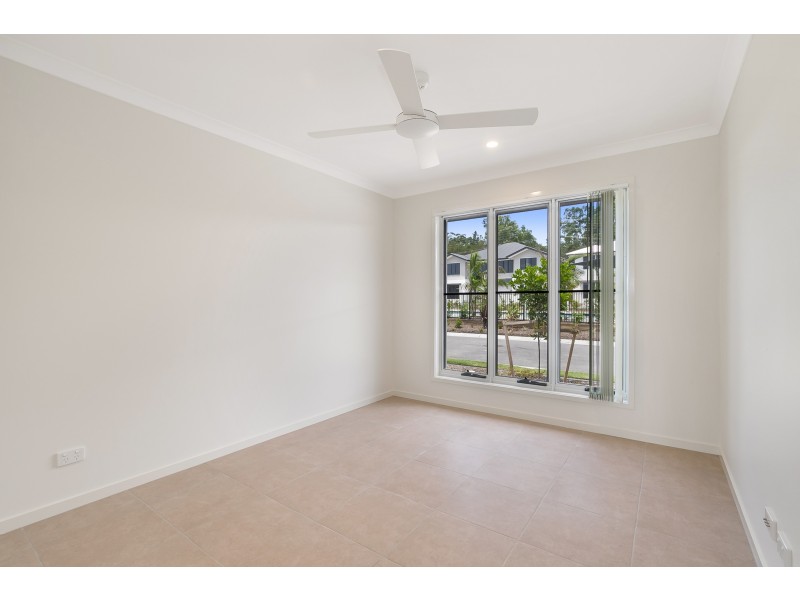 26/430 Gainsborough Drive, Pimpama QLD 4209