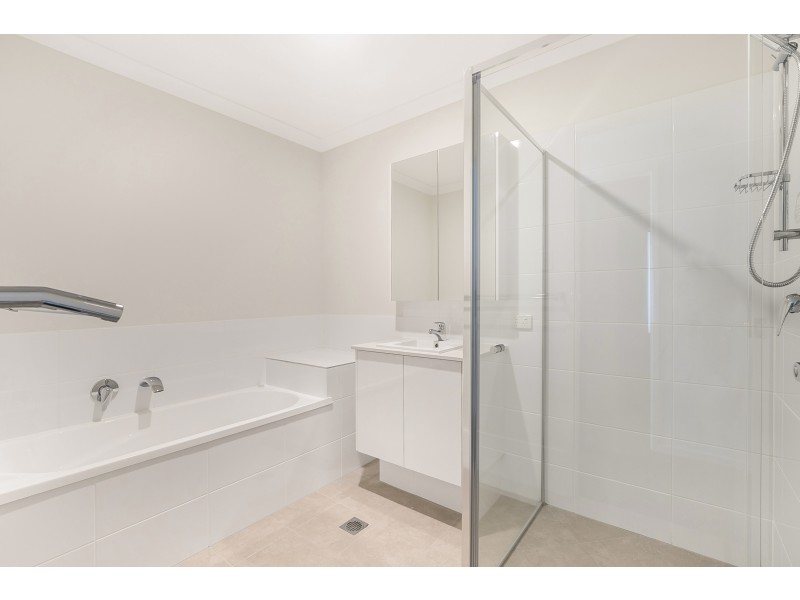 26/430 Gainsborough Drive, Pimpama QLD 4209