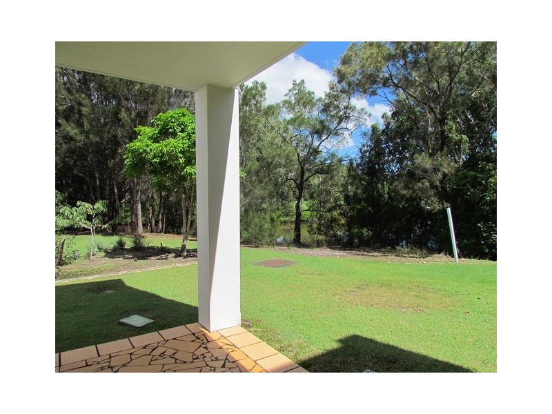 8874 Magnolia Drive East, Hope Island QLD 4212