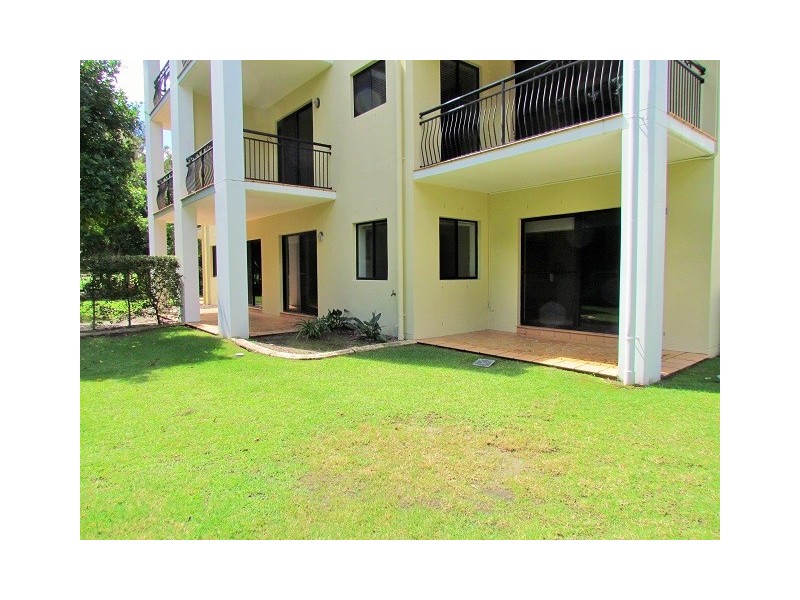 8874 Magnolia Drive East, Hope Island QLD 4212