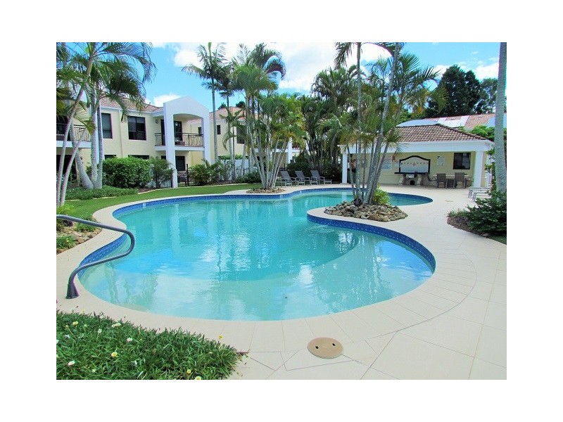 8874 Magnolia Drive East, Hope Island QLD 4212