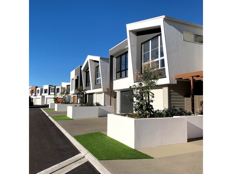 52330/1 Vue Boulevard, Robina QLD 4226