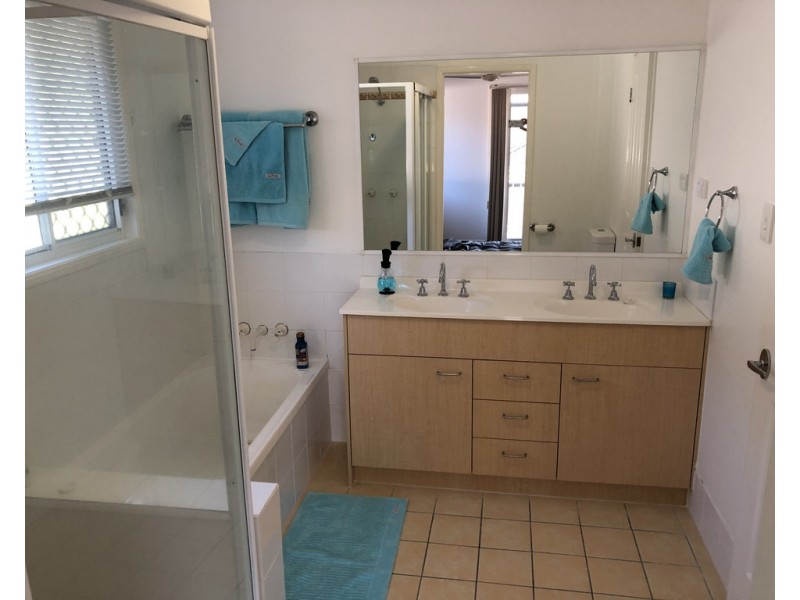 3/140 Baringa Street, Morningside QLD 4170