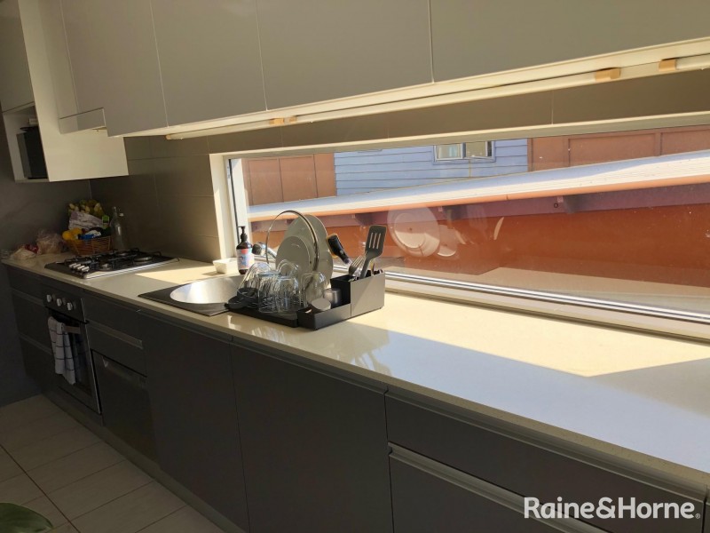 Furnished/U96 123 Barrack Road, Cannon Hill QLD 4170