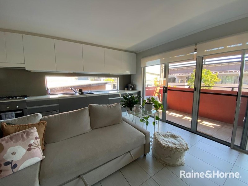 Furnished/U96 123 Barrack Road, Cannon Hill QLD 4170