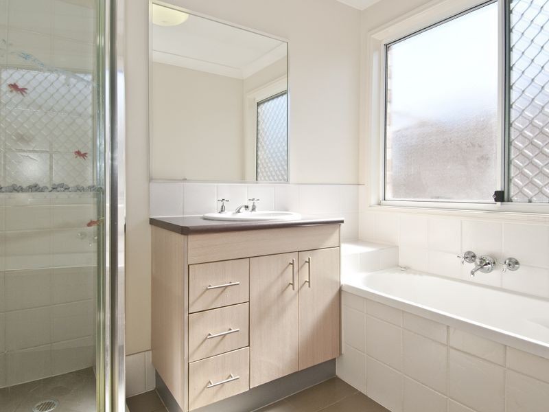 4 Moran Close, Eagleby QLD 4207