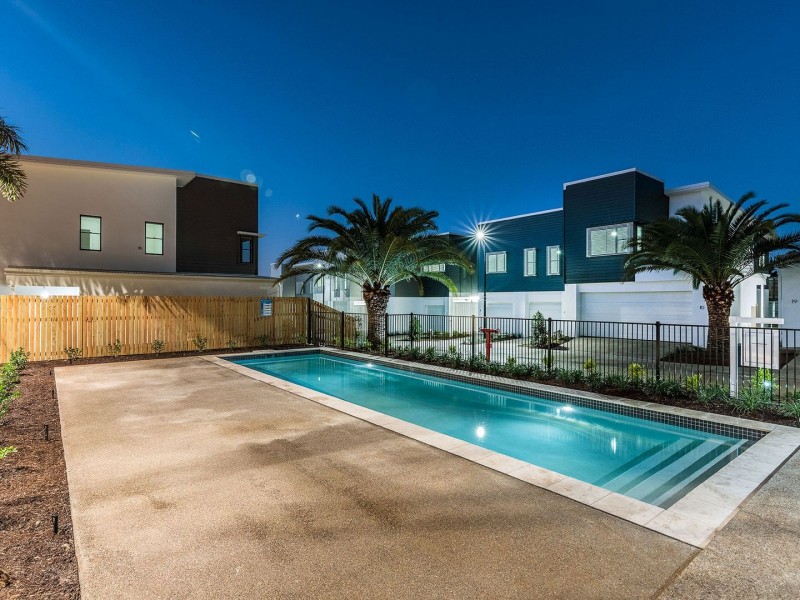 6/7 Plantation Place, Mackenzie QLD 4156
